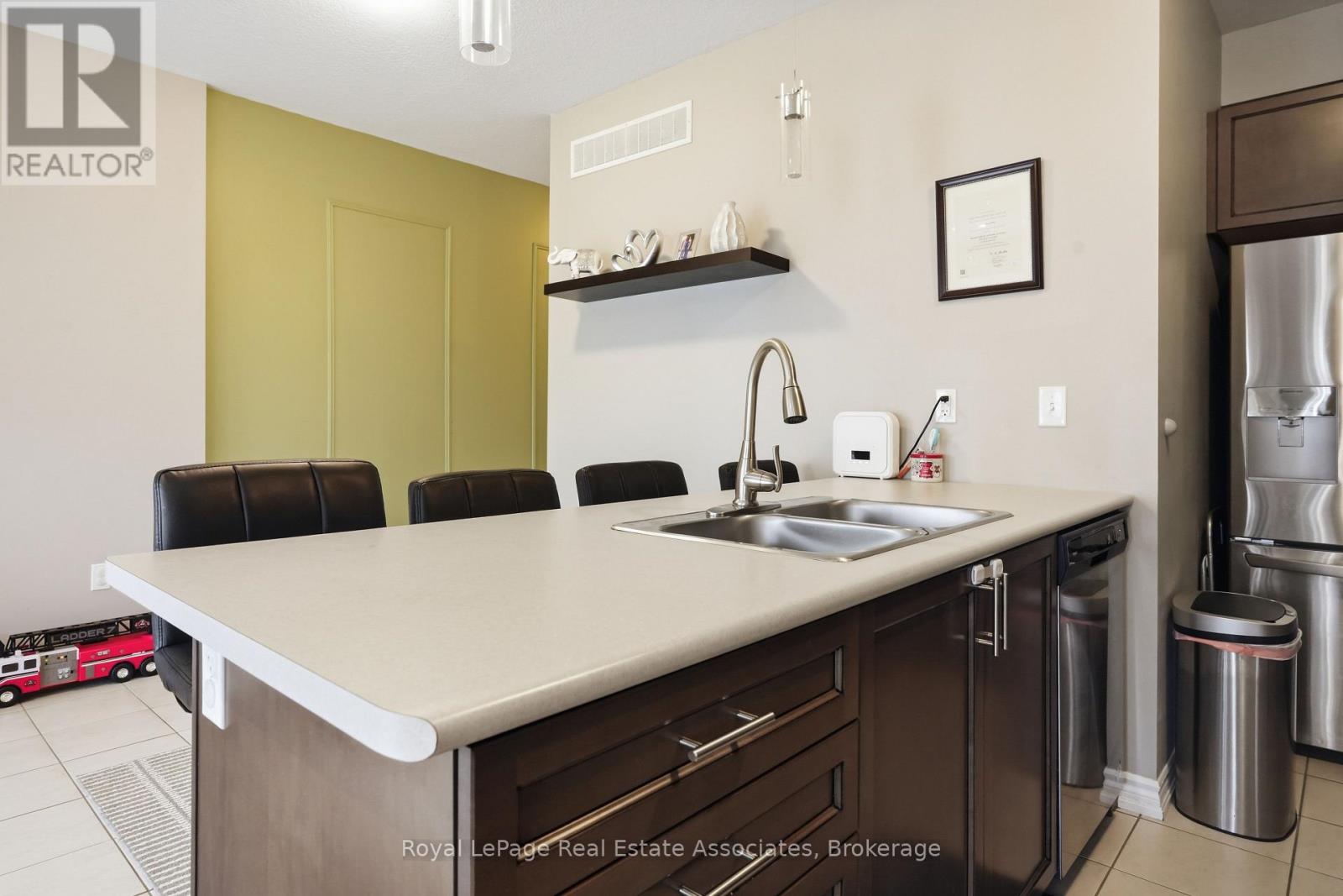 50 - 403 Westwood Drive E, Kitchener, Ontario  N2M 0B5 - Photo 10 - X13747024