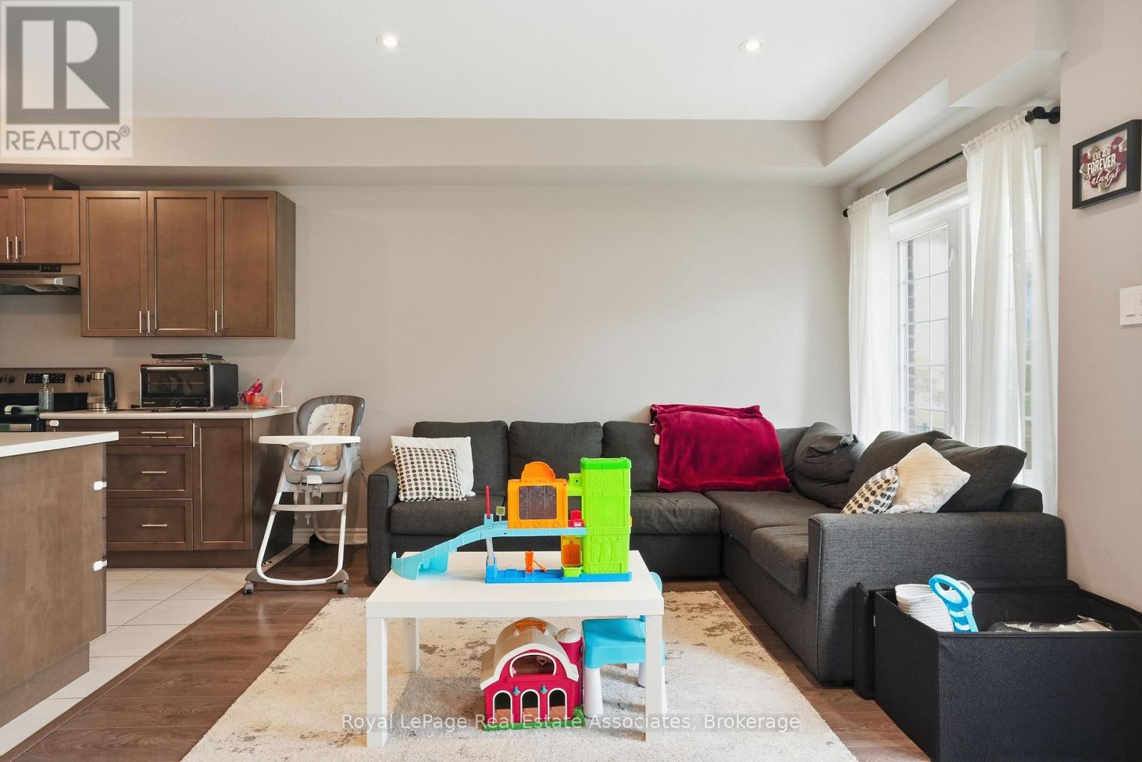 50 - 403 Westwood Drive E, Kitchener, Ontario  N2M 0B5 - Photo 12 - X13747024