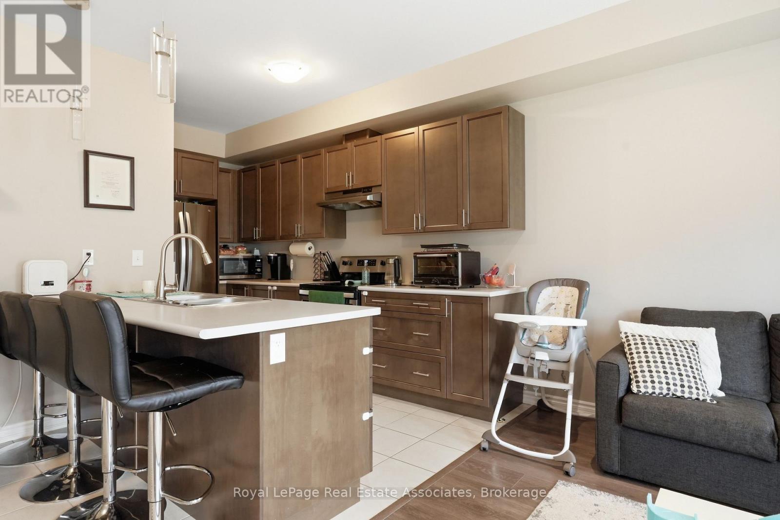 50 - 403 Westwood Drive E, Kitchener, Ontario  N2M 0B5 - Photo 6 - X13747024