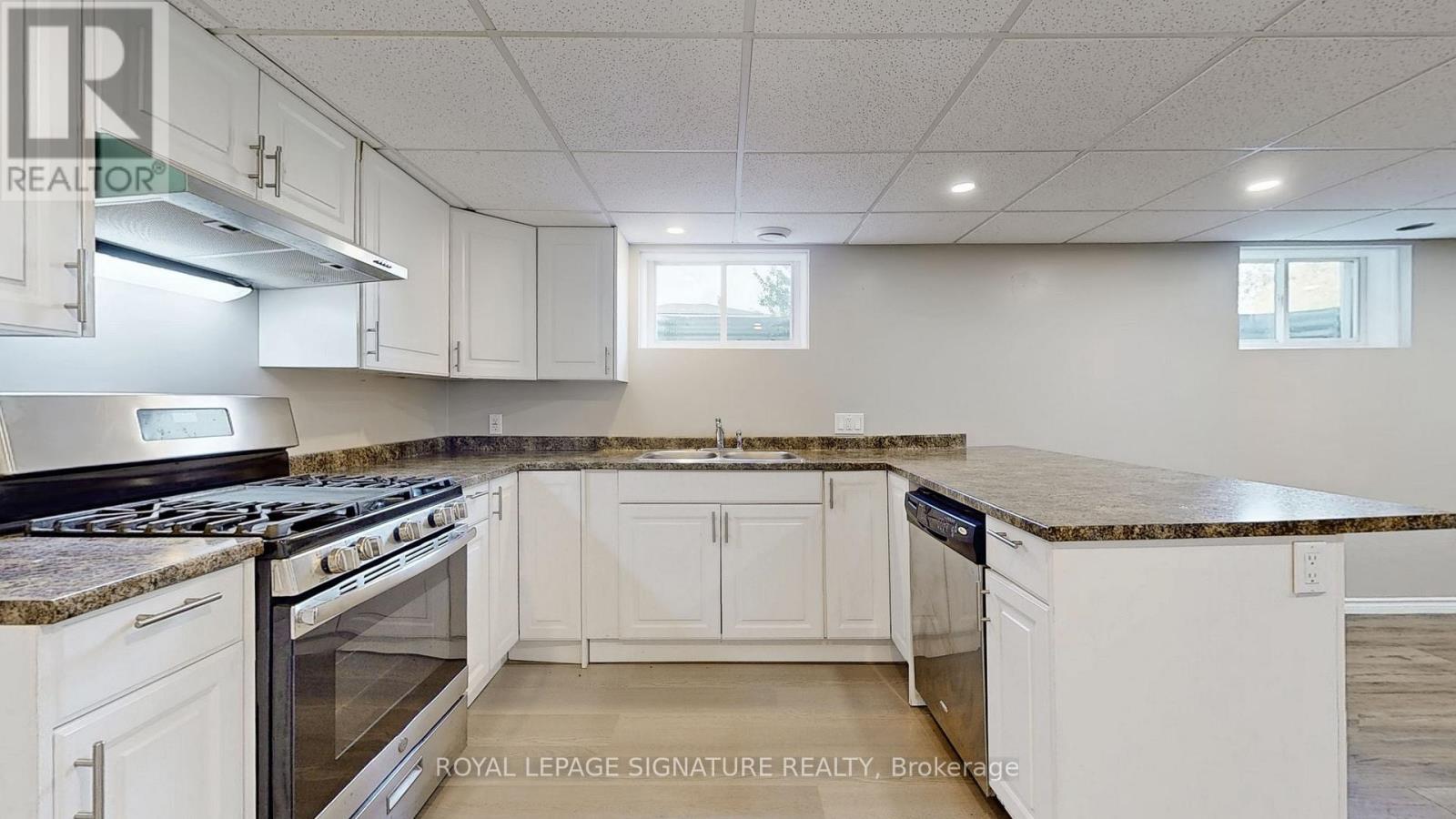 Bsmt - 127 Moffatt Street, St. Catharines, Ontario  L2P 2L7 - Photo 7 - X13747070