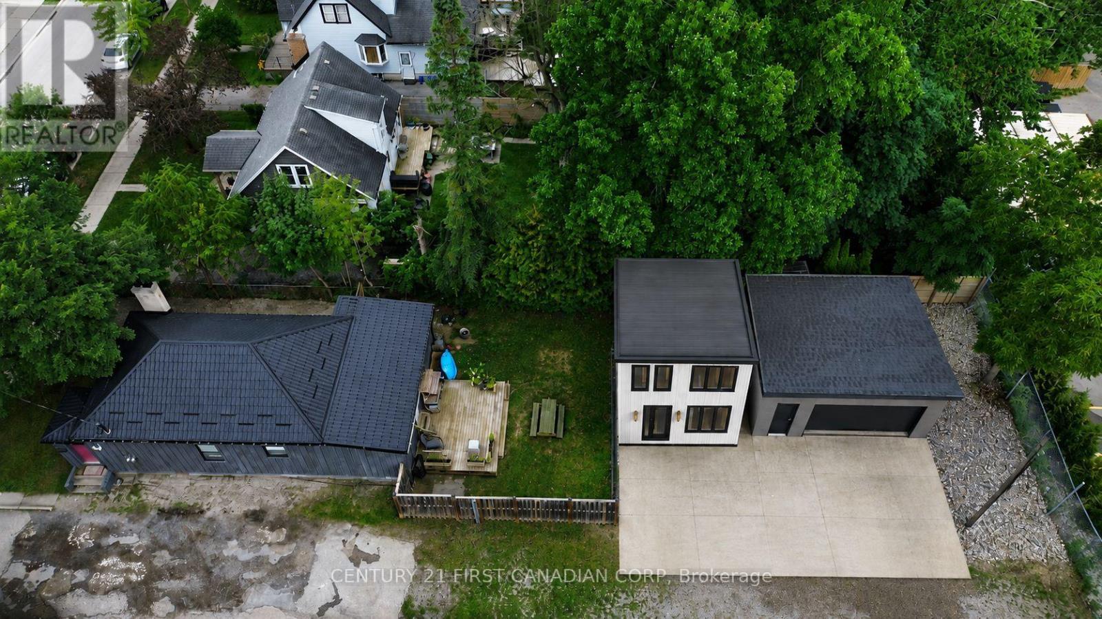 4 Elmwood Place, London South, Ontario  N6J 1J2 - Photo 17 - X13746206