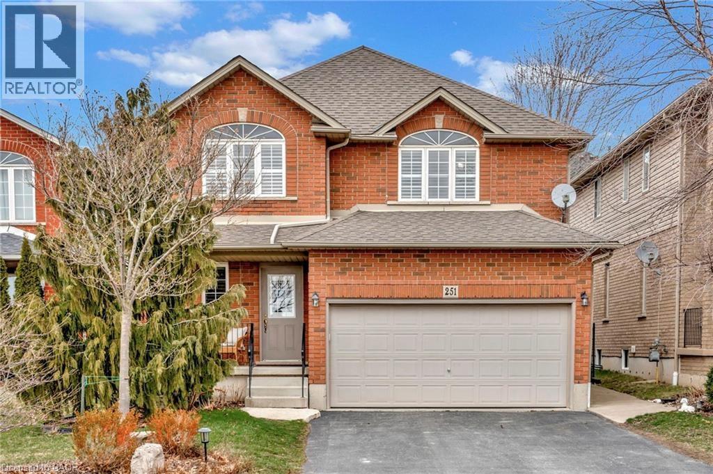 251 BRAITHWAITE Avenue, Hamilton, Ontario
