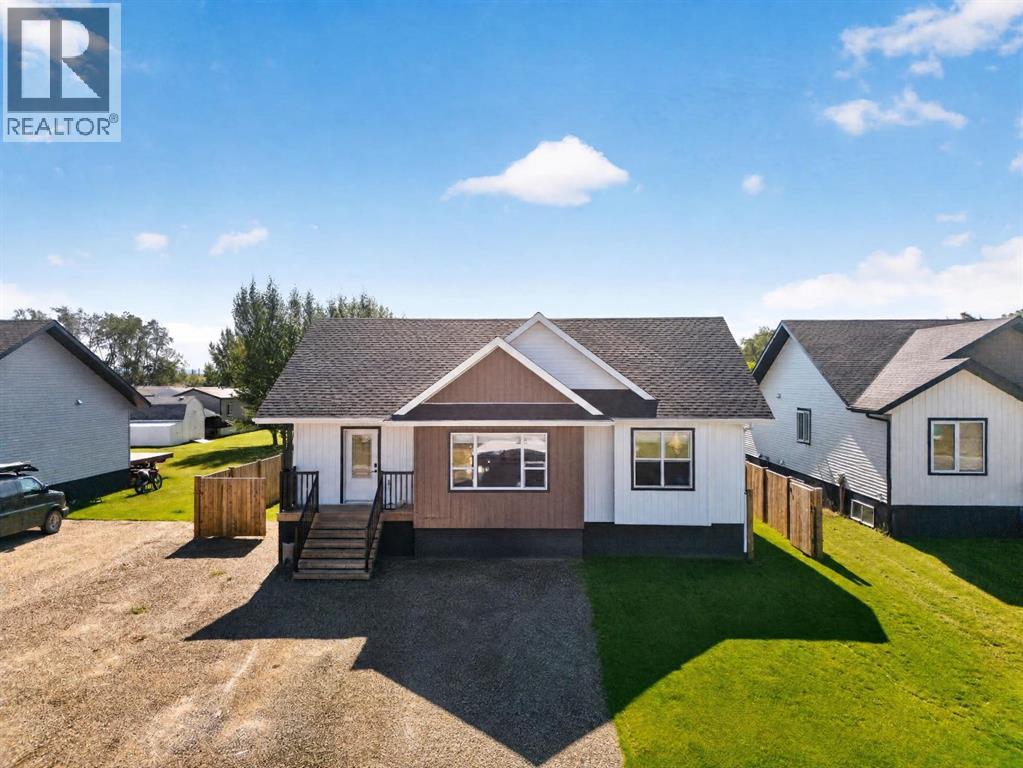 11117 104 Ave, La Crete, Alberta