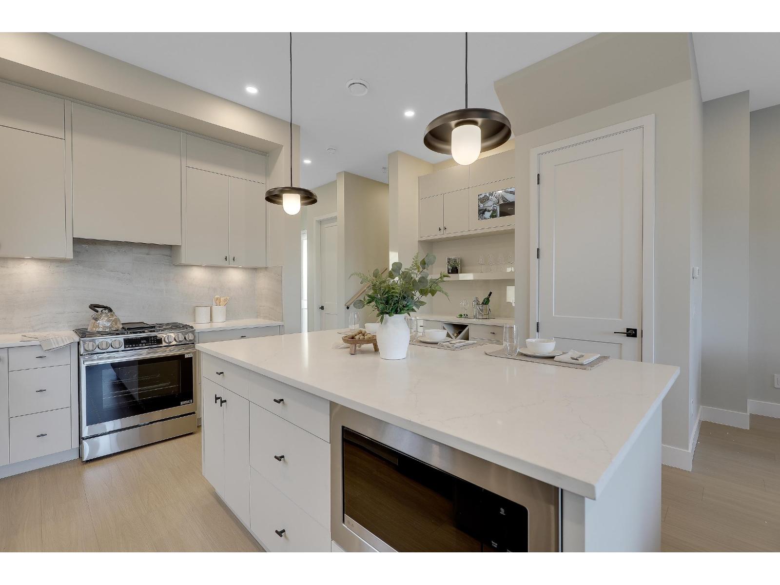 7734 196 Street, Langley, British Columbia  V2Y 3V4 - Photo 10 - R3120820