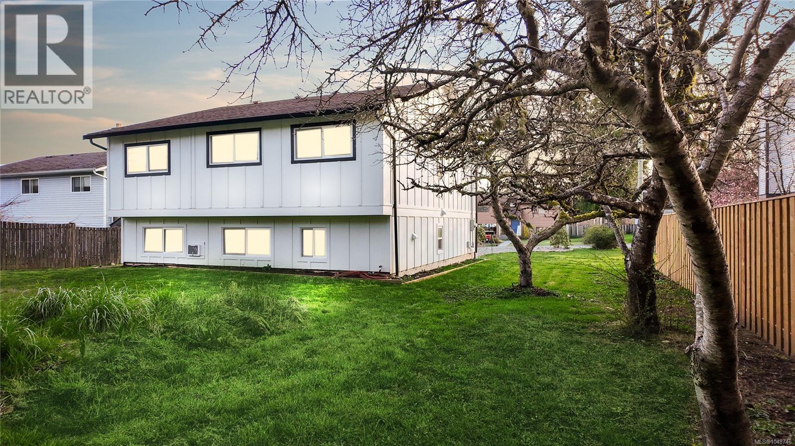 4644 Macintyre Ave, Courtenay, British Columbia  V9N 6R2 - Photo 36 - 1048746