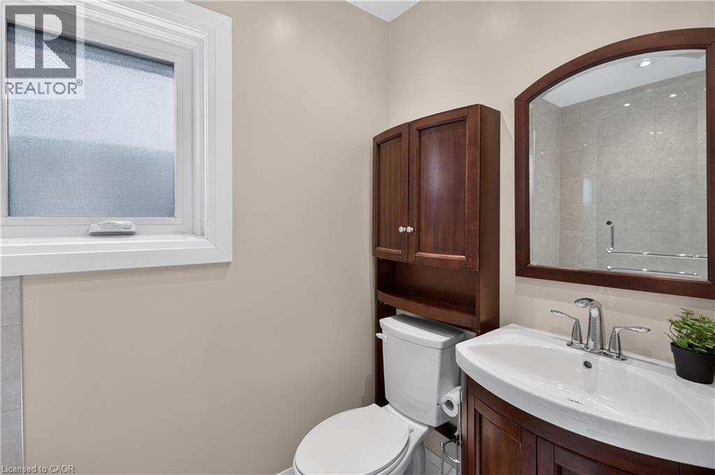 30 Barons Avenue N, Hamilton, Ontario  L8H 5A2 - Photo 31 - 40859775