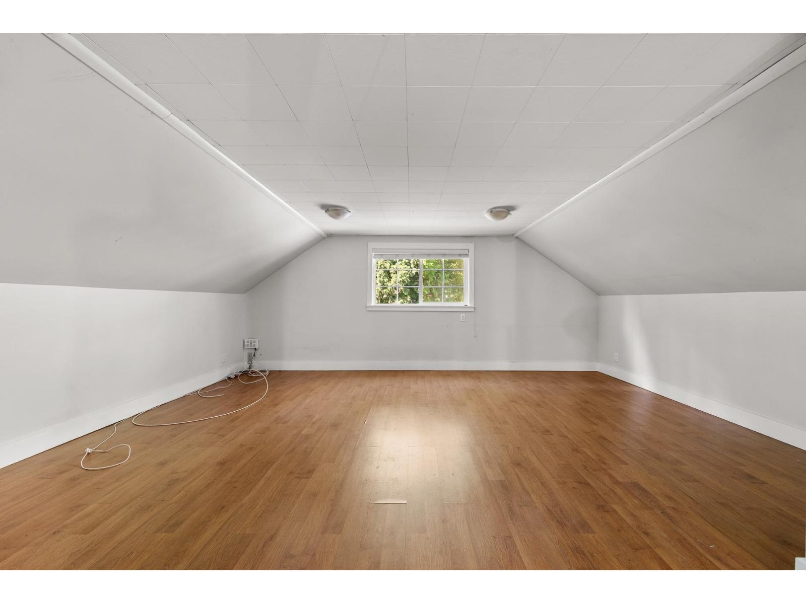 12686 20 Avenue, Surrey, British Columbia  V4Y 1Y6 - Photo 11 - R3161634