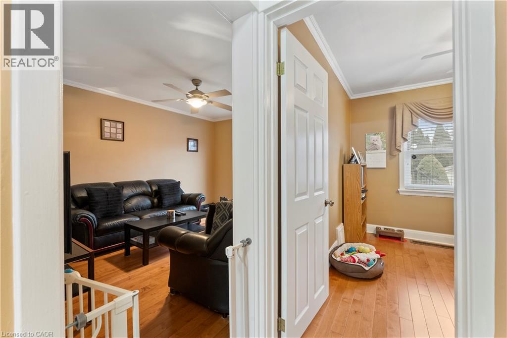 193 Huxley Avenue S, Hamilton, Ontario  L8K 2R2 - Photo 13 - 40859874