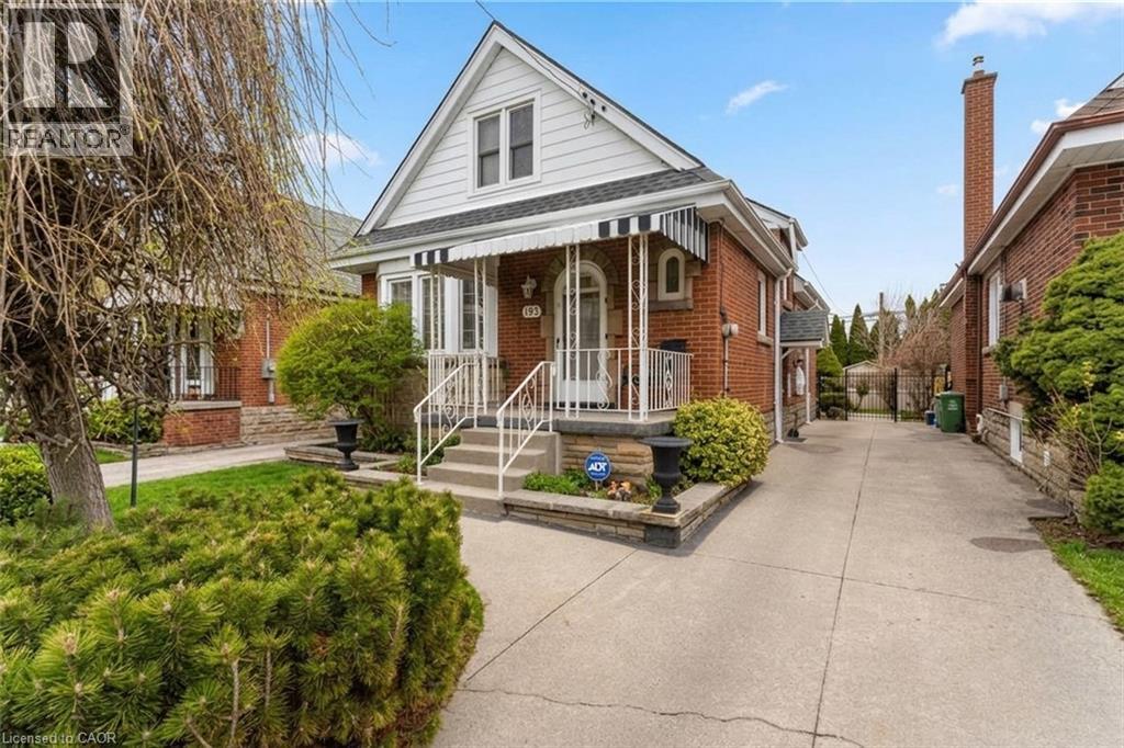 193 Huxley Avenue S, Hamilton, Ontario  L8K 2R2 - Photo 2 - 40859874