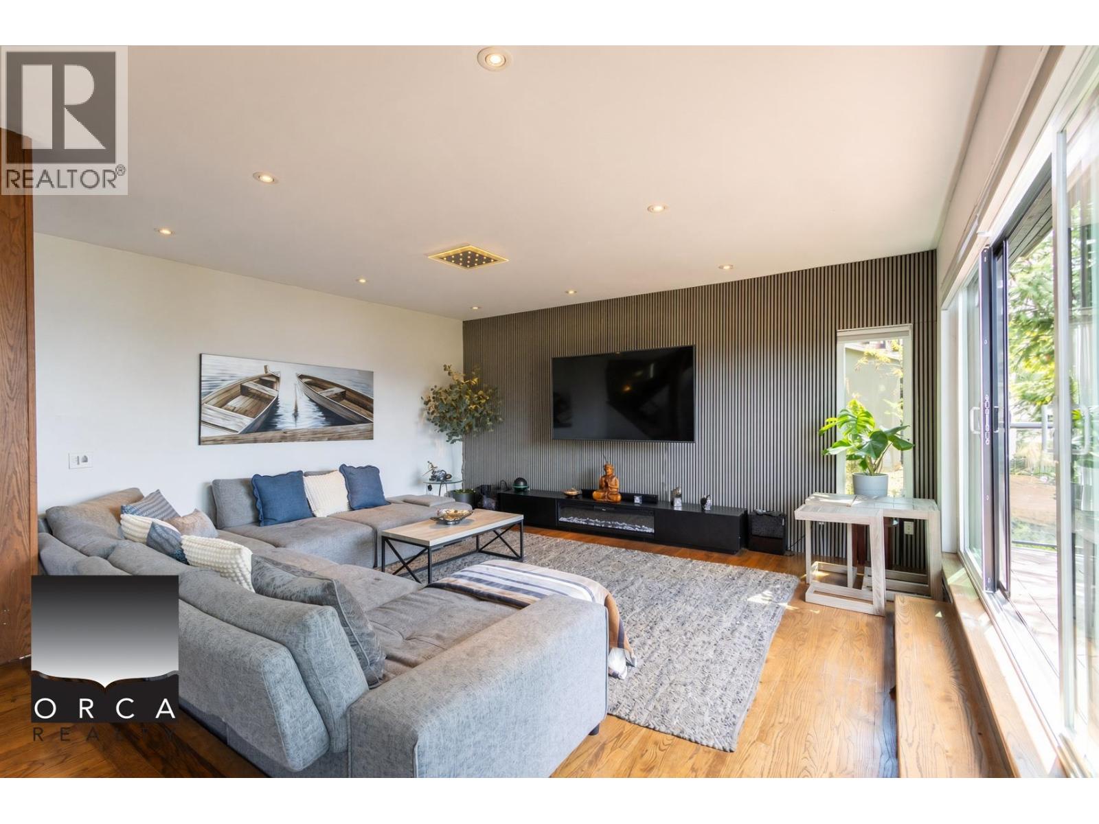 325 Kevin Grove Way, Lions Bay, British Columbia  V0N 2E0 - Photo 6 - R3161467