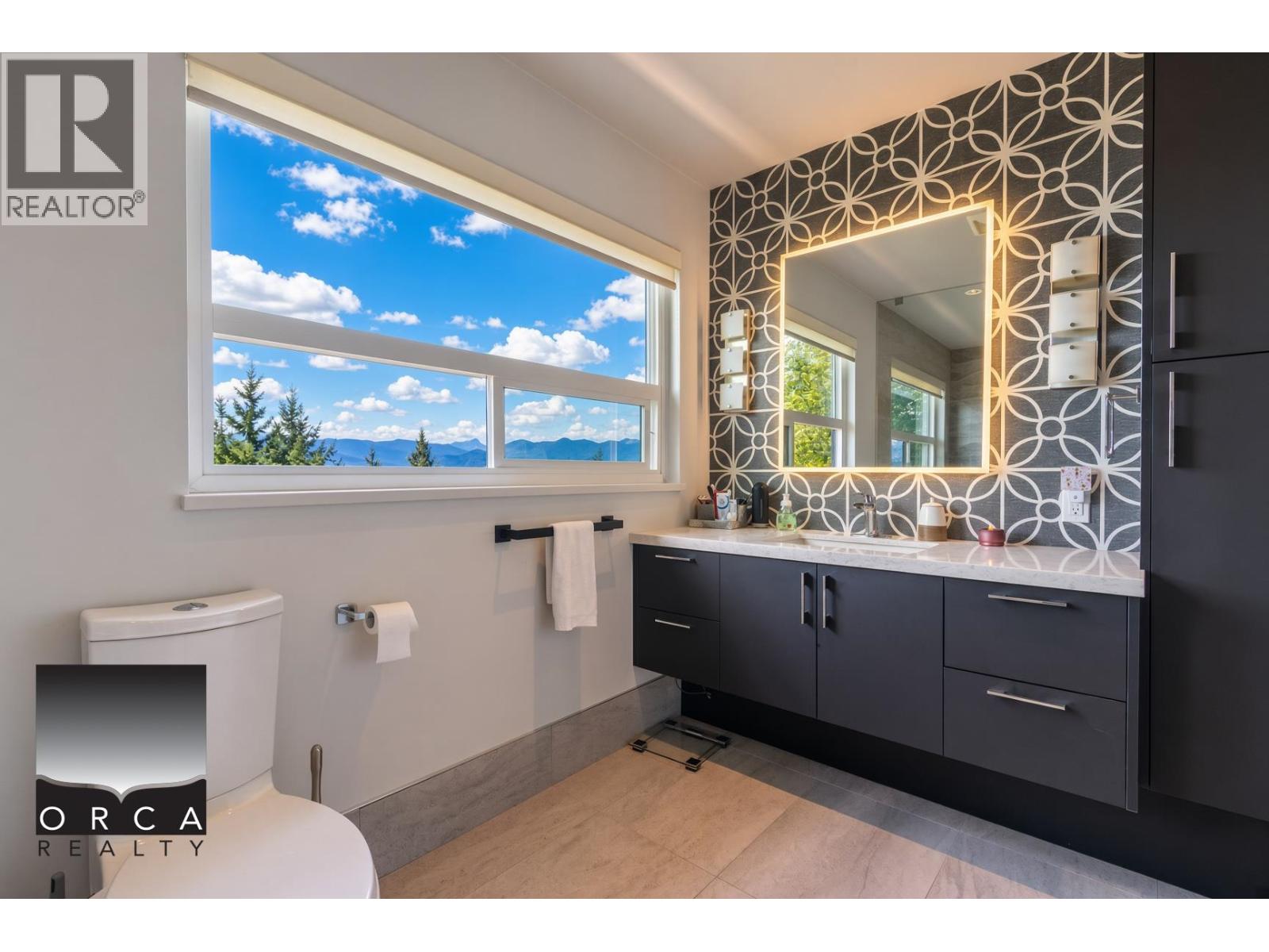 325 Kevin Grove Way, Lions Bay, British Columbia  V0N 2E0 - Photo 13 - R3161467