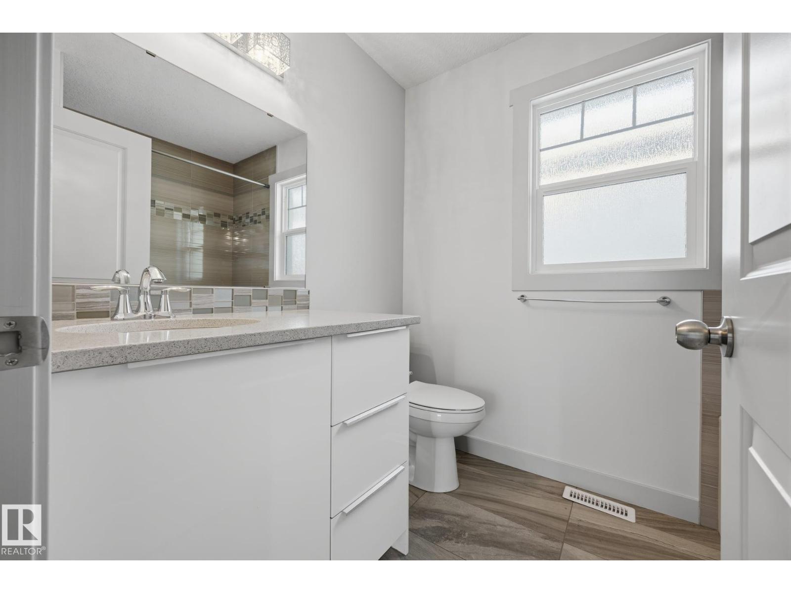 8952 81 Av NW, Edmonton, Alberta  T6C 0W8 - Photo 32 - E4506782