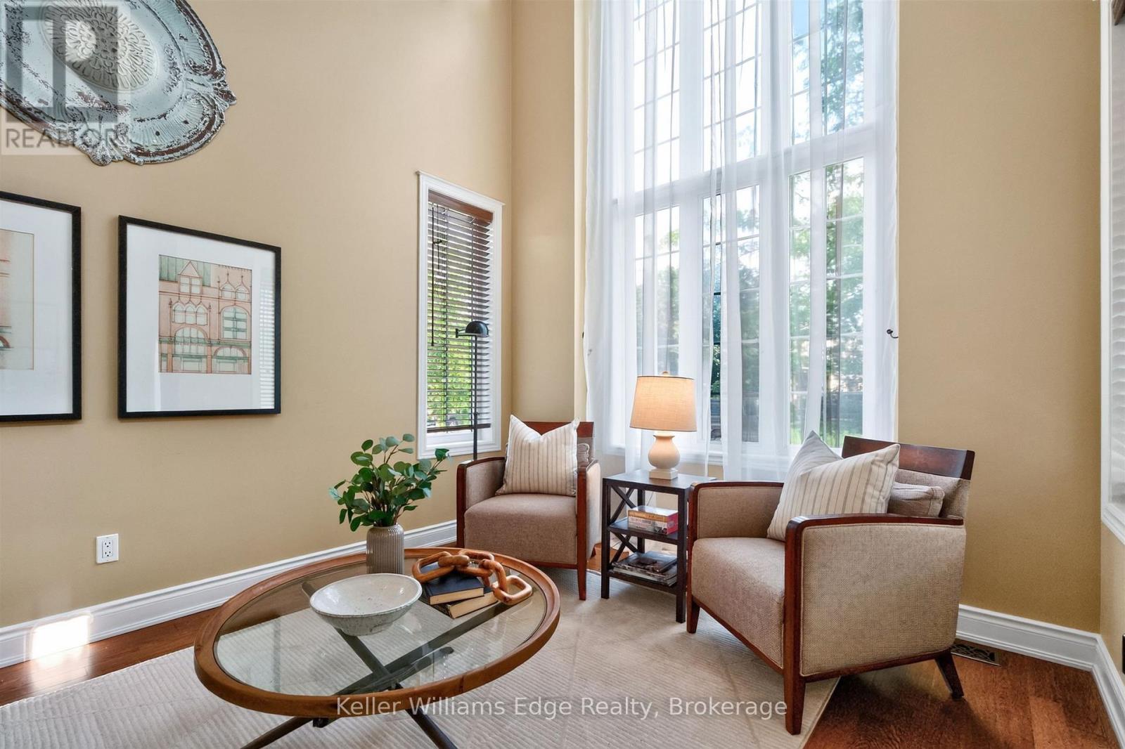 3416 Hayhurst Crescent, Oakville, Ontario  L6L 6W9 - Photo 3 - W13746308