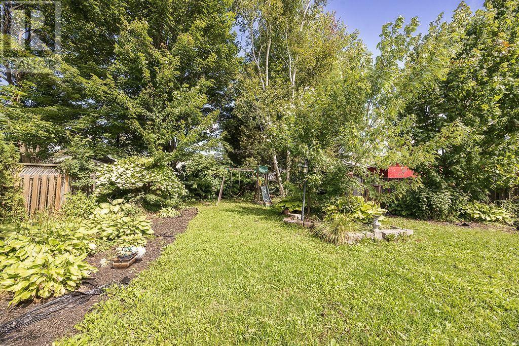 16 Griffon St, Sault Ste. Marie, Ontario  P6A 5S7 - Photo 33 - SM262417