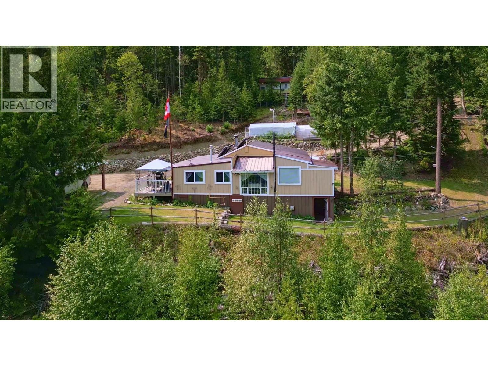 4960 Copperhead Road, Likely, British Columbia  V0L 1N0 - Photo 20 - R3141710