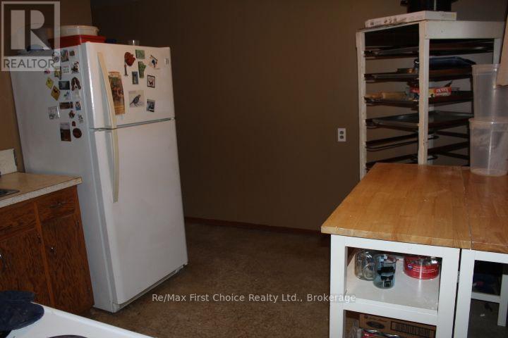 2702 Churchill Drive E, Thunder Bay, Ontario  P7C 1V3 - Photo 18 - X13747156