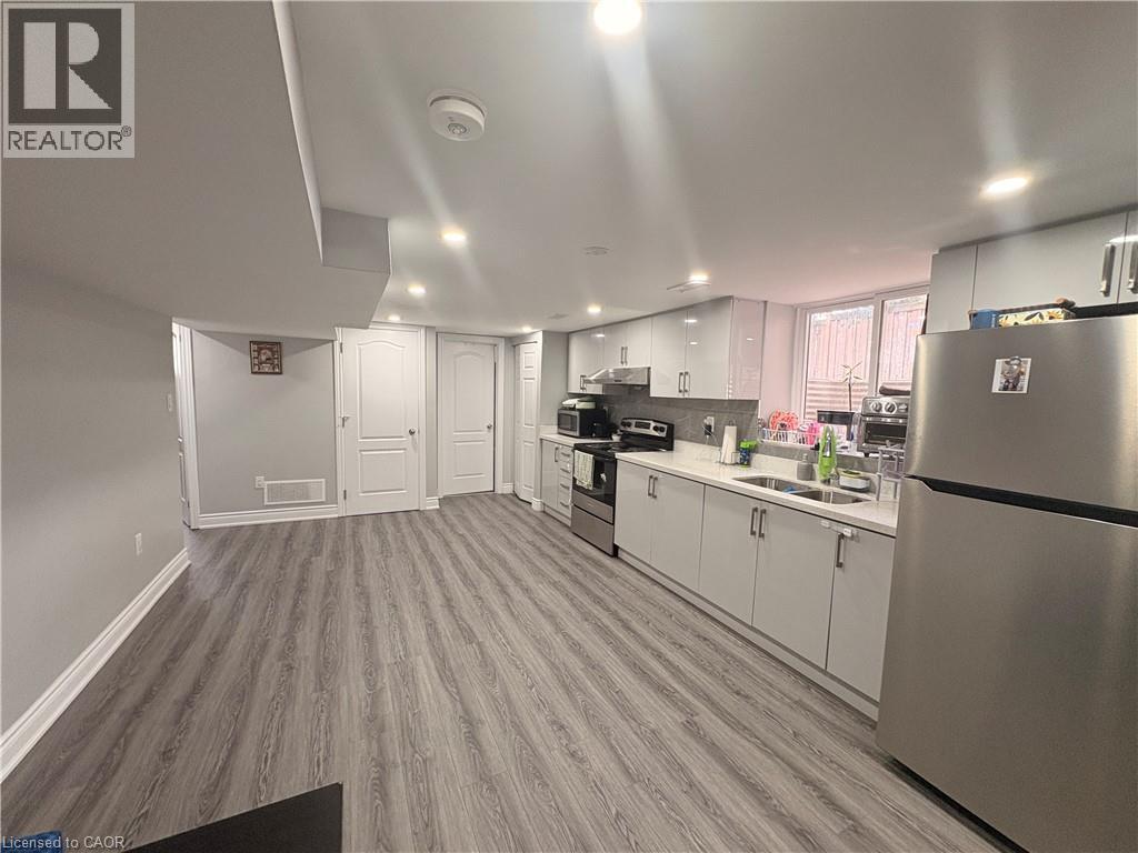 148 Oakland Drive Unit# Basement, Hamilton, Ontario  L8E 1B6 - Photo 6 - 40860000