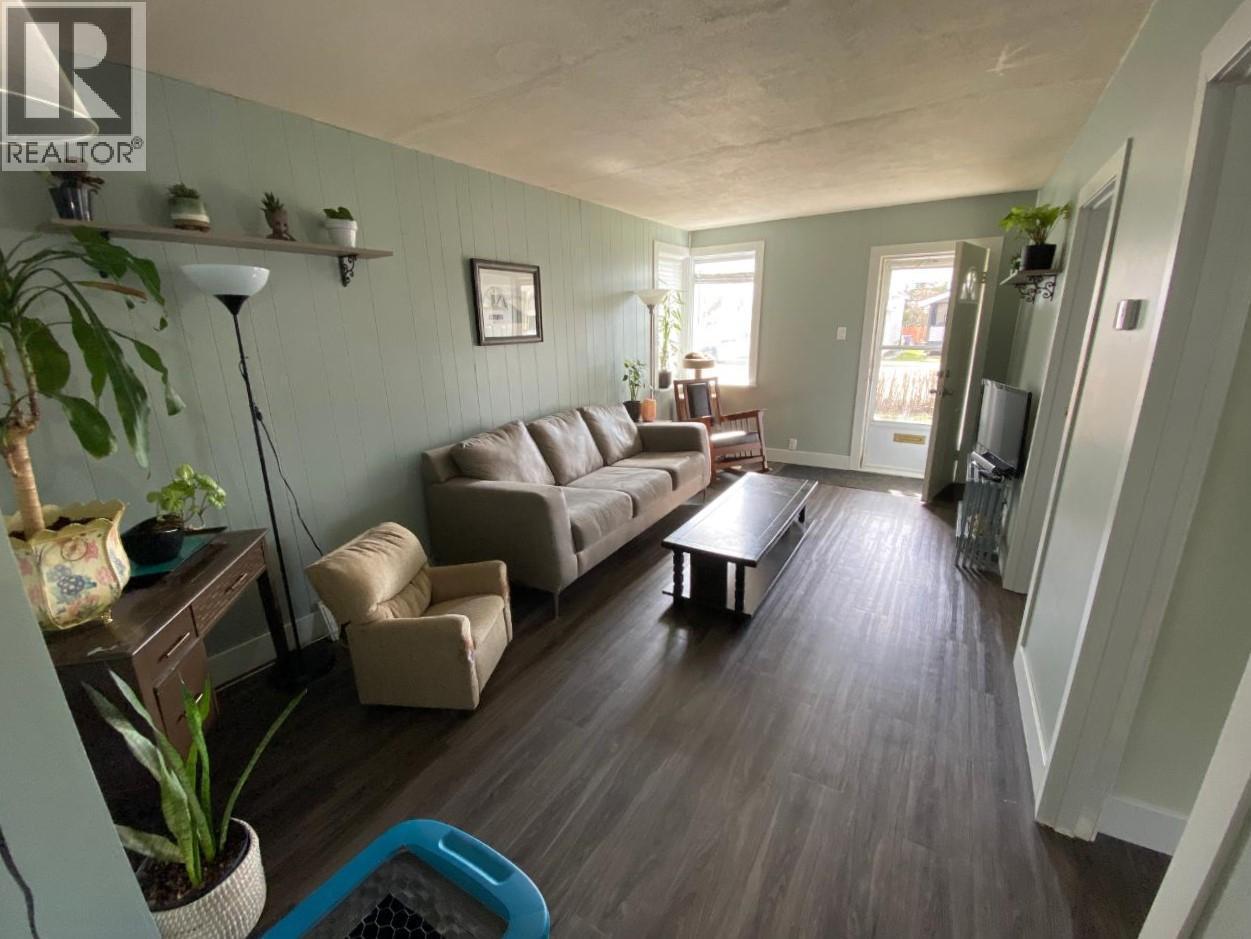 349 Archibald Street, Kimberley, British Columbia V1A 1M8 - Photo 8 - 10399837