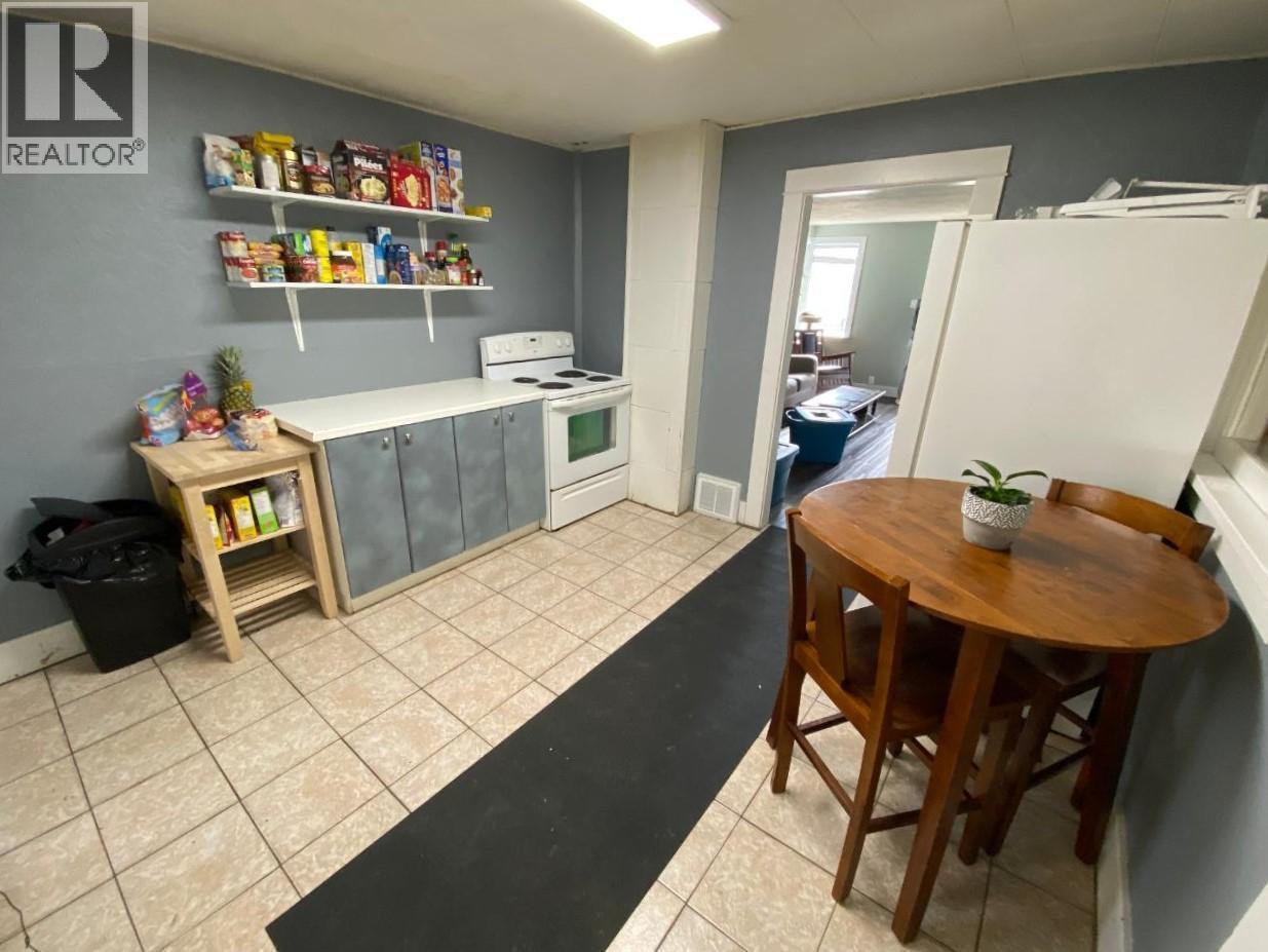 349 Archibald Street, Kimberley, British Columbia V1A 1M8 - Photo 11 - 10399837