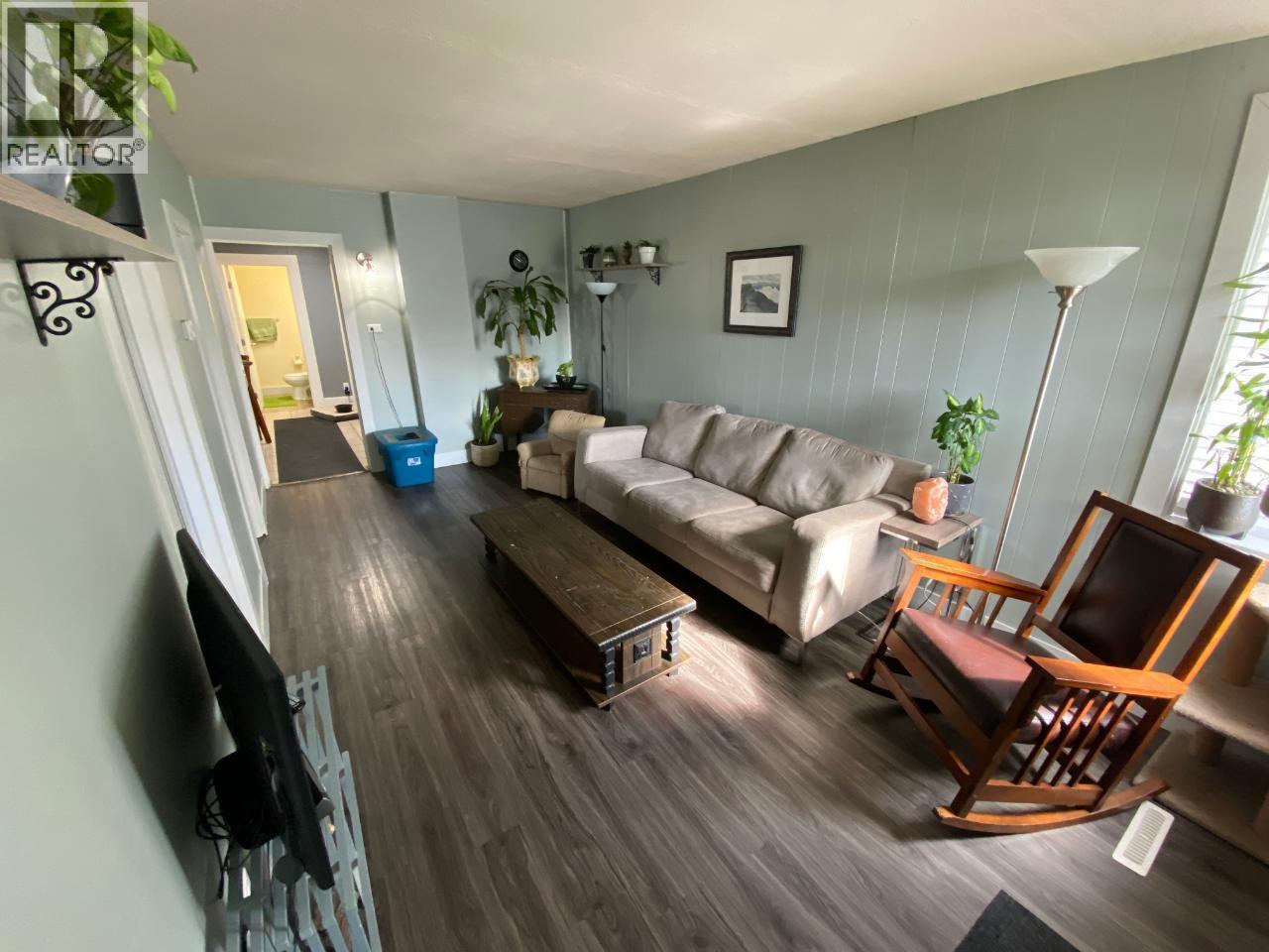 349 Archibald Street, Kimberley, British Columbia V1A 1M8 - Photo 9 - 10399837