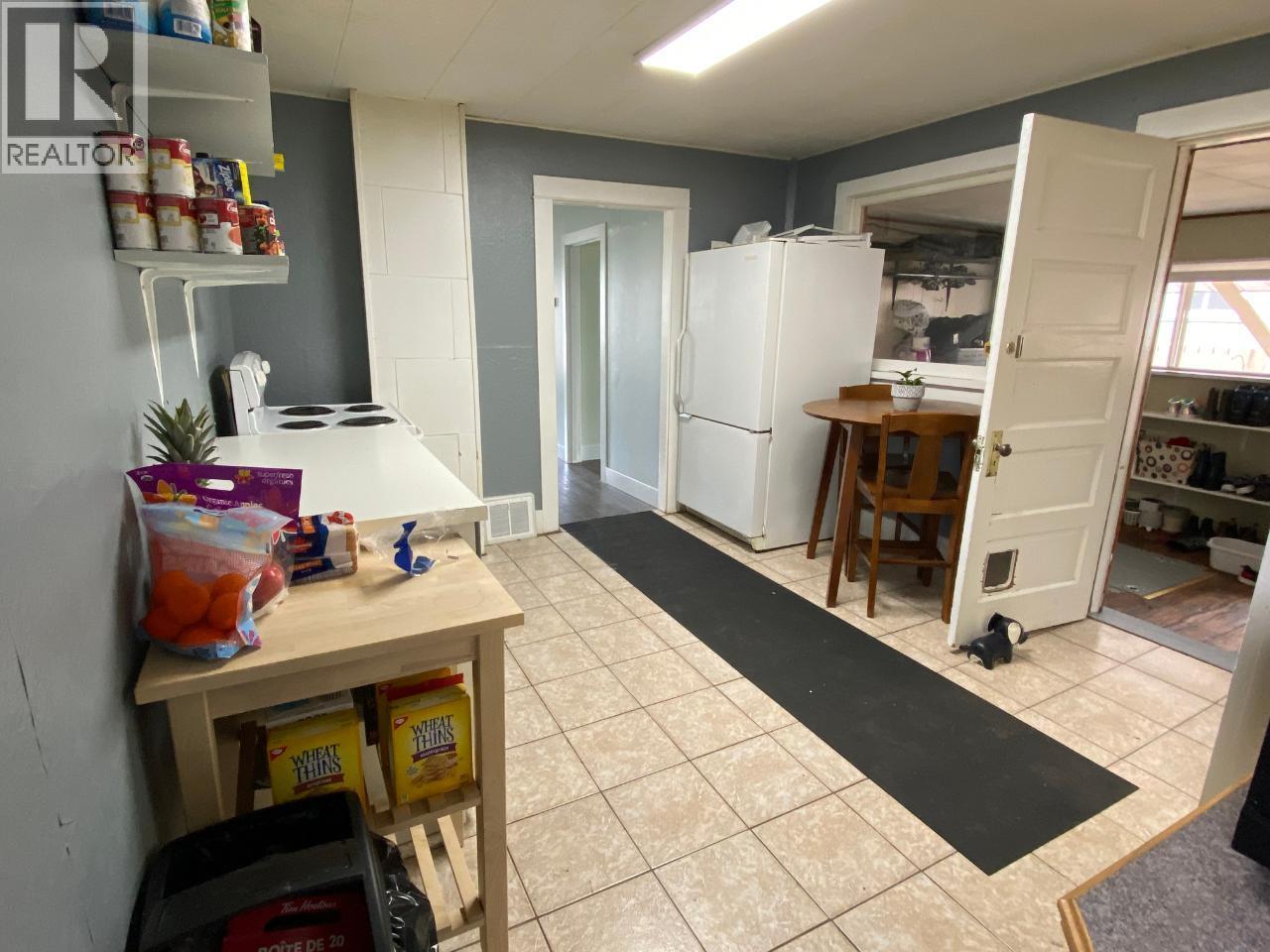 349 Archibald Street, Kimberley, British Columbia V1A 1M8 - Photo 10 - 10399837