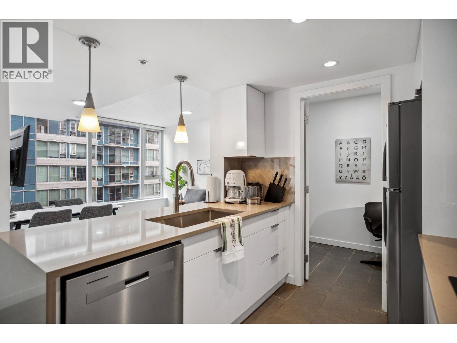 605 618 Abbott Street, Vancouver, British Columbia  V6B 0C1 - Photo 6 - R3161684