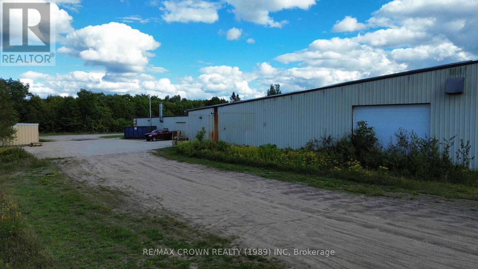 400 Centre Street, Burk's Falls, Ontario  P5E 1G3 - Photo 14 - X13747150