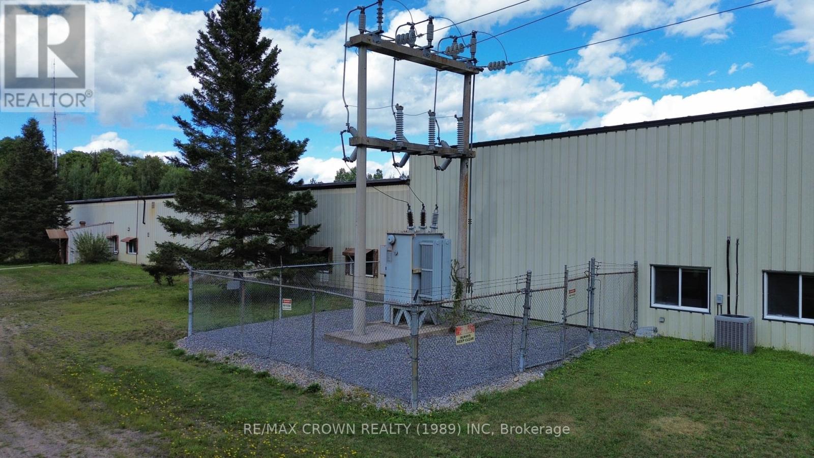 400 Centre Street, Burk's Falls, Ontario  P5E 1G3 - Photo 16 - X13747150