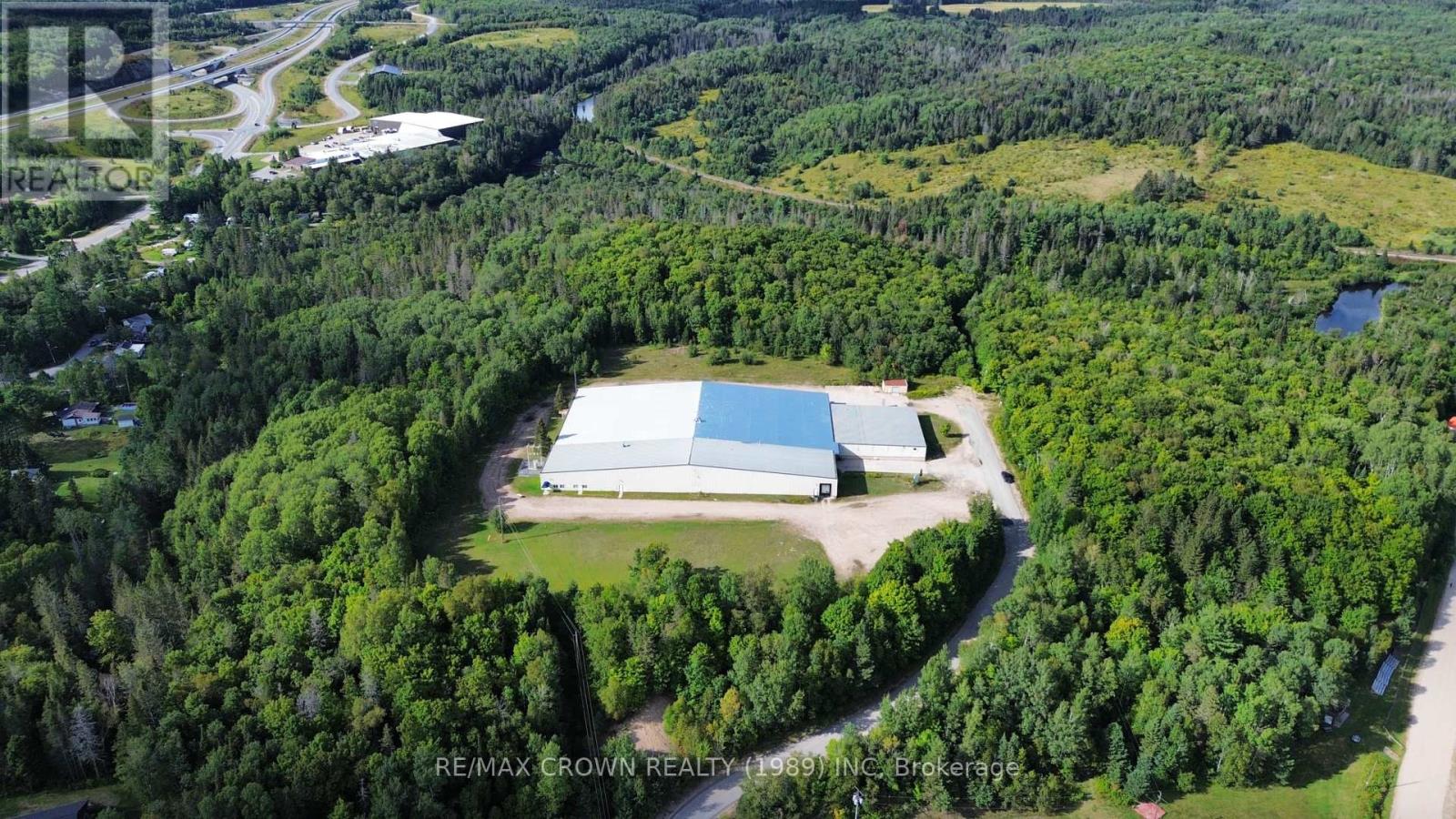 400 Centre Street, Burk's Falls, Ontario  P5E 1G3 - Photo 18 - X13747150