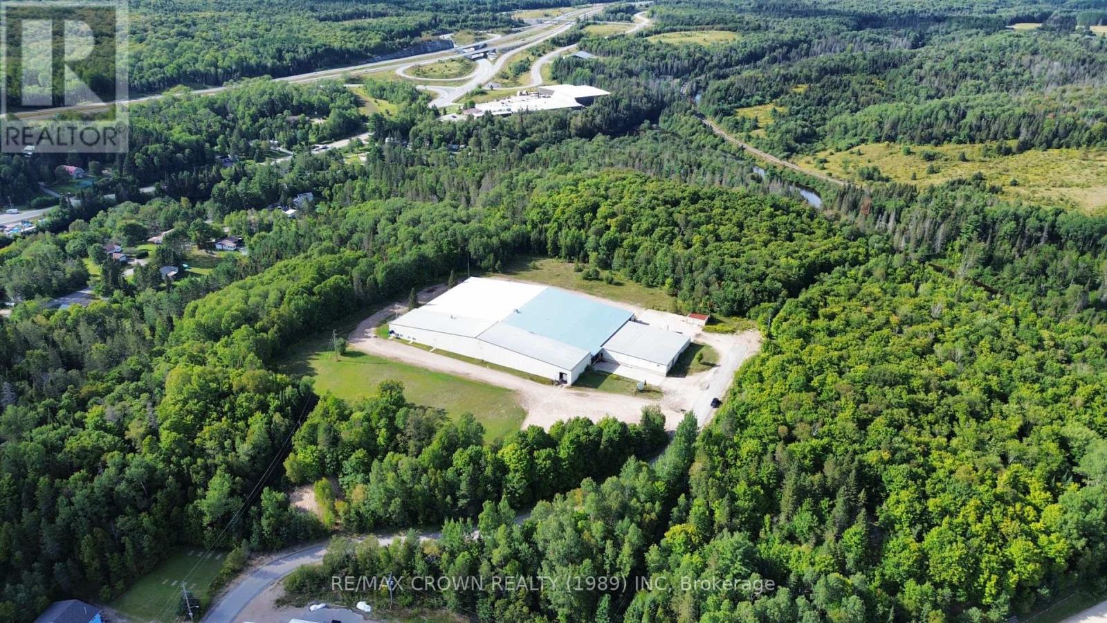 400 Centre Street, Burk's Falls, Ontario  P5E 1G3 - Photo 19 - X13747150