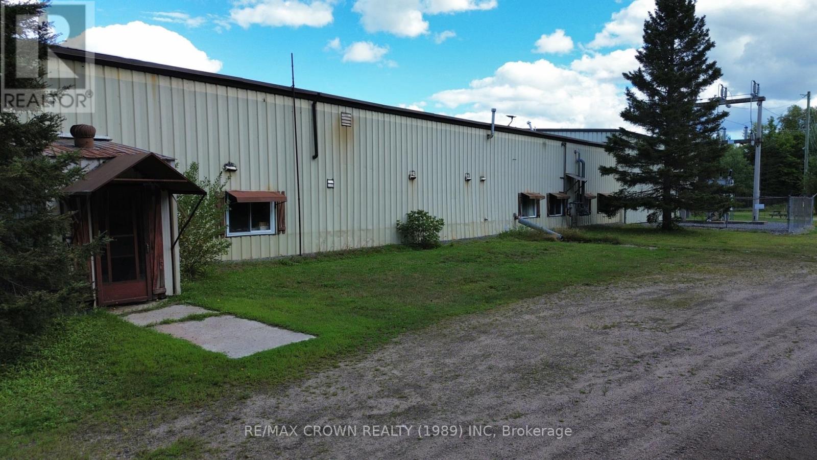 400 Centre Street, Burk's Falls, Ontario  P5E 1G3 - Photo 7 - X13747150