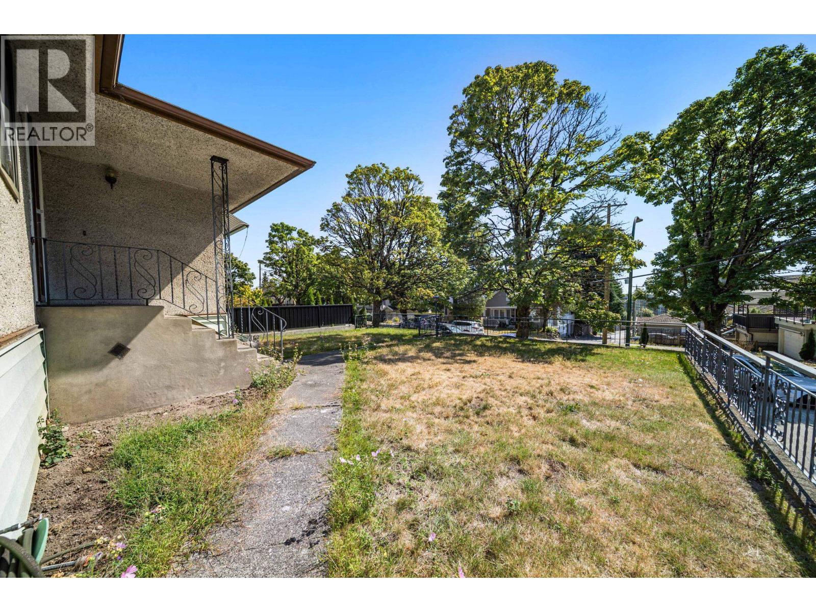 715 E 63rd Avenue, Vancouver, British Columbia  V5X 2K6 - Photo 11 - R3161696