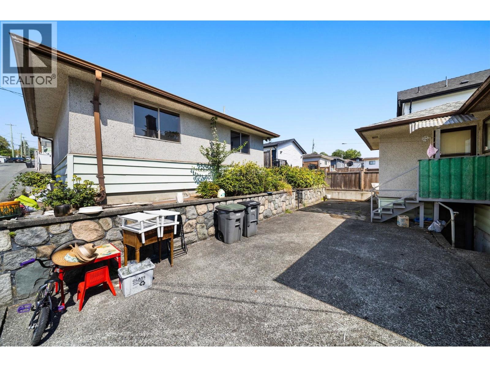 715 E 63rd Avenue, Vancouver, British Columbia  V5X 2K6 - Photo 13 - R3161696