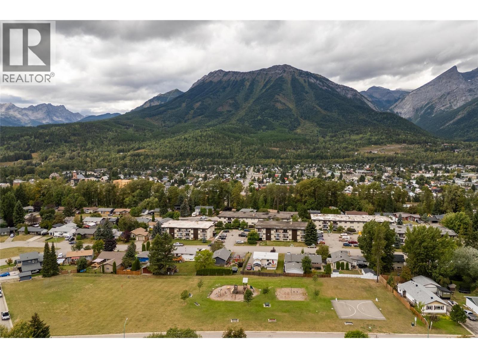 51 Ridgemont Drive Unit# 303, Fernie, British Columbia  V0B 1M2 - Photo 37 - 10399872