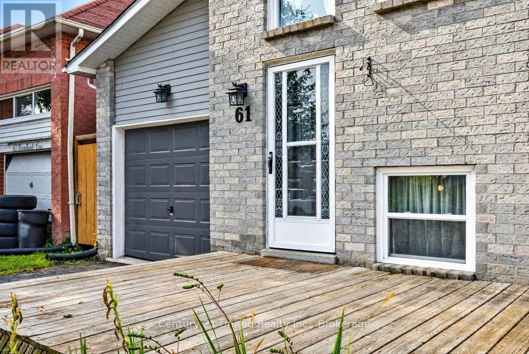 61 Broadlands Crescent, Clarington, Ontario  L1E 1R3 - Photo 4 - E13747106