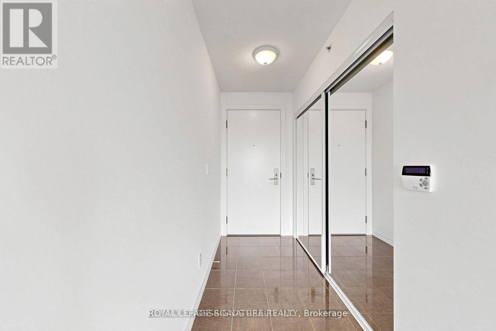 1501 - 275 Yorkland Road, Toronto, Ontario  M2J 0B4 - Photo 6 - C13747092