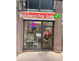 32 - 15 NORTHTOWN WAY, Toronto, Ontario