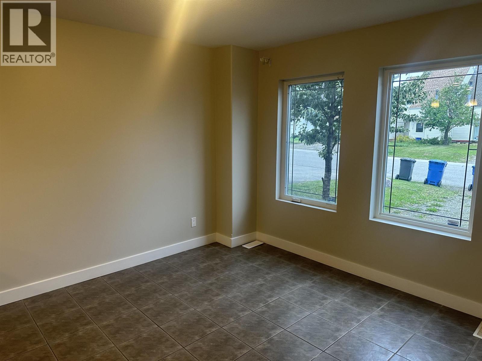 11309 89a Street, Fort St. John, British Columbia  V1J 0E5 - Photo 4 - R3161620