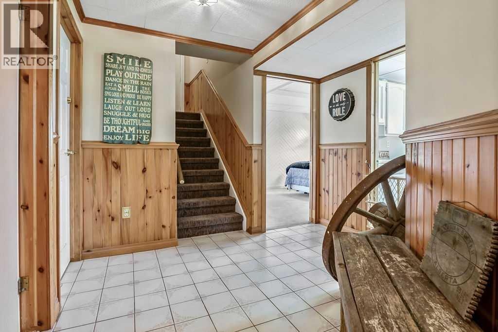 42239 Weedon Trail, Rural Rocky View County, Alberta T4C 3A2 - Photo 21 - A2314623