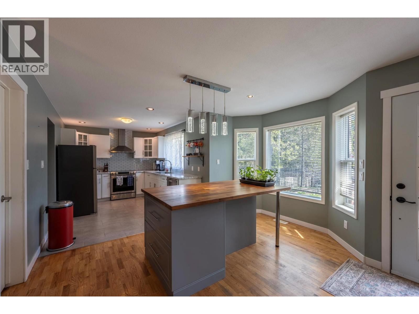 1424 Deer Ridge Road, Golden, British Columbia  V0A 1H1 - Photo 10 - 10376060