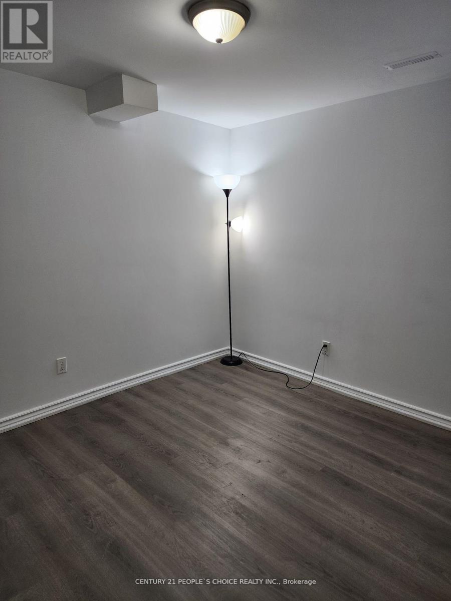 Bsmt - 4842 Rosebush Road, Mississauga, Ontario  L5M 5M1 - Photo 5 - W13747110