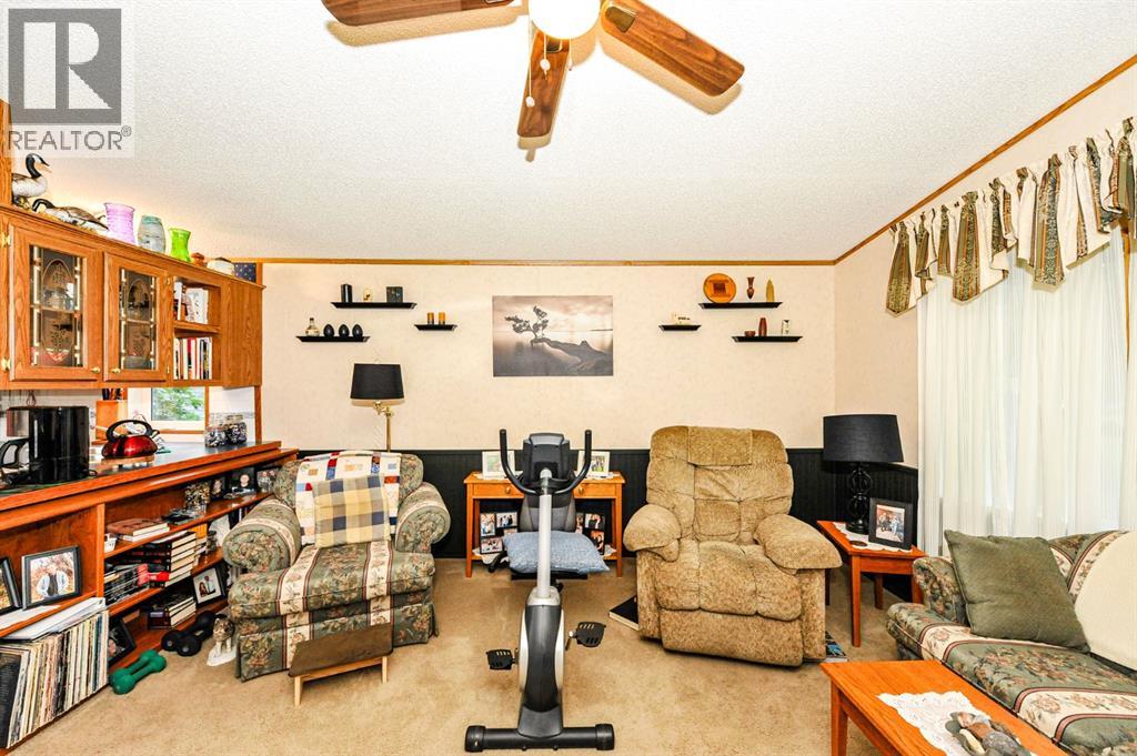 117 Railway Avenue, Rosalind, Alberta  T0B 3Y0 - Photo 13 - A2342506