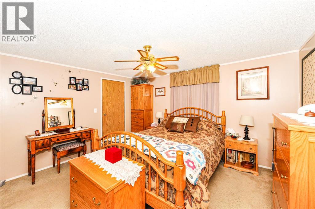 117 Railway Avenue, Rosalind, Alberta  T0B 3Y0 - Photo 18 - A2342506