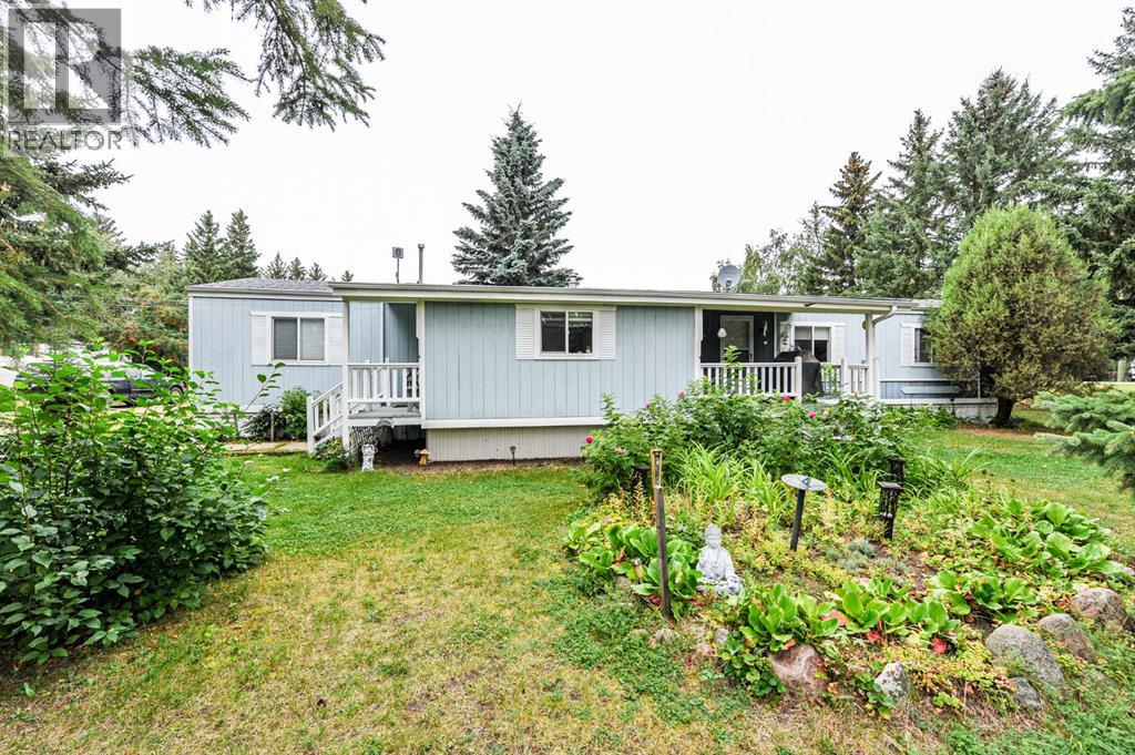 117 Railway Avenue, Rosalind, Alberta  T0B 3Y0 - Photo 2 - A2342506