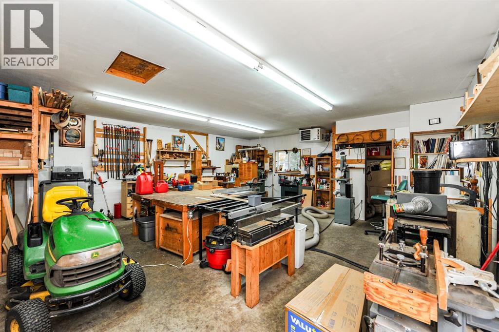 117 Railway Avenue, Rosalind, Alberta  T0B 3Y0 - Photo 32 - A2342506