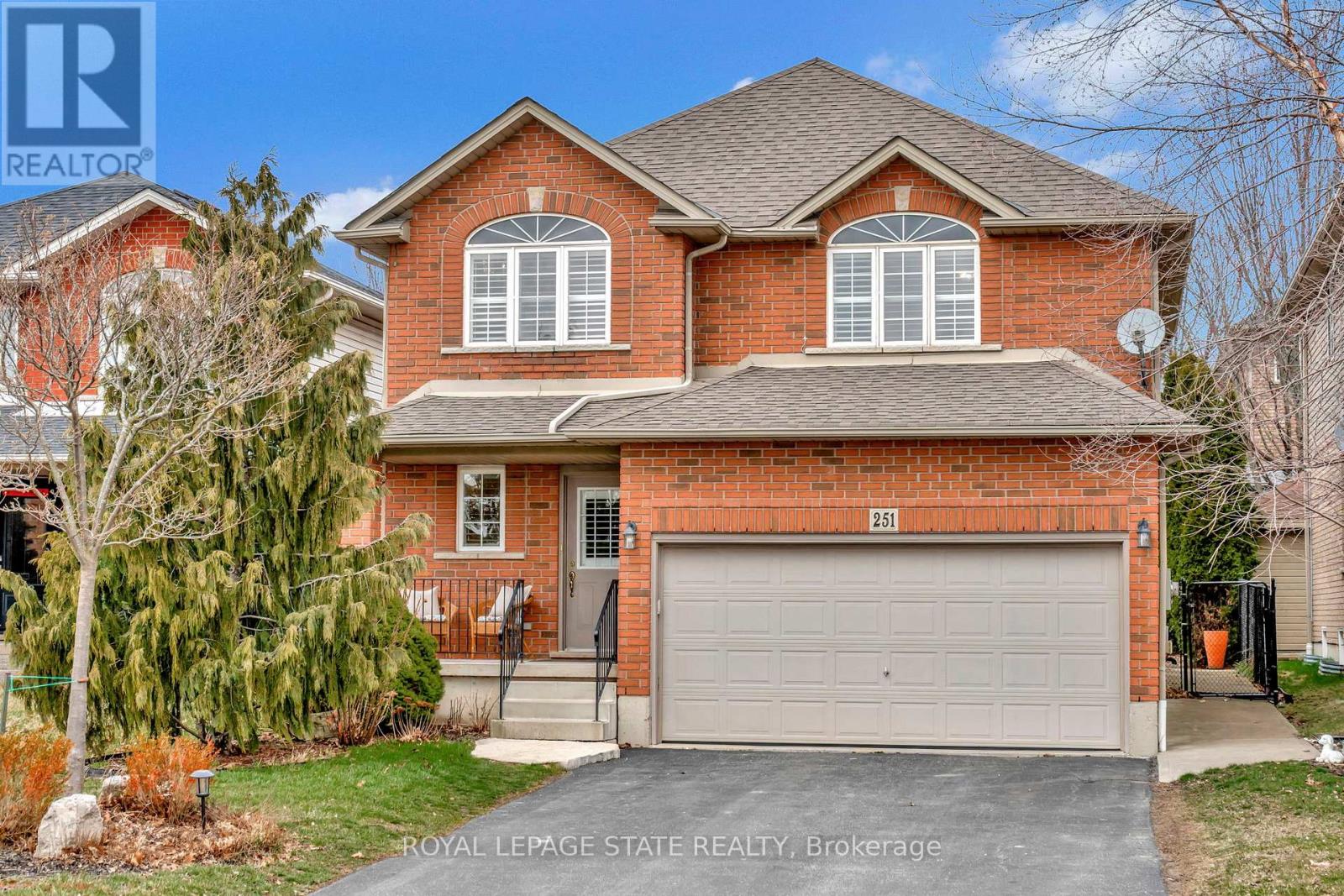 251 BRAITHWAITE AVENUE, Hamilton, Ontario