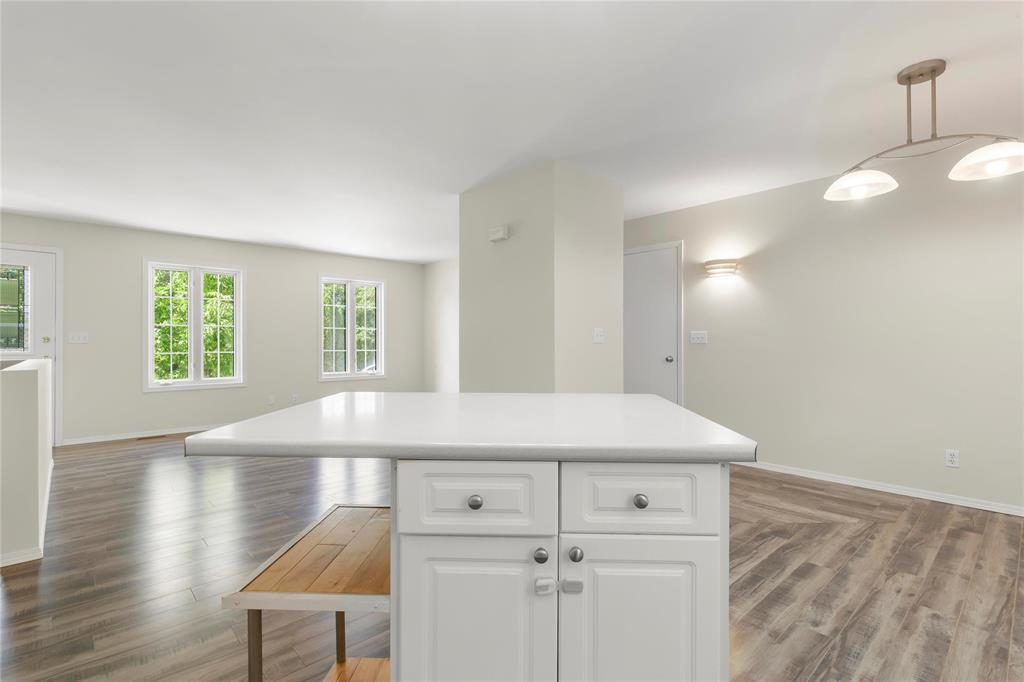 258 Southwood Street, Grunthal, Manitoba  R0A 0R0 - Photo 4 - 202622263