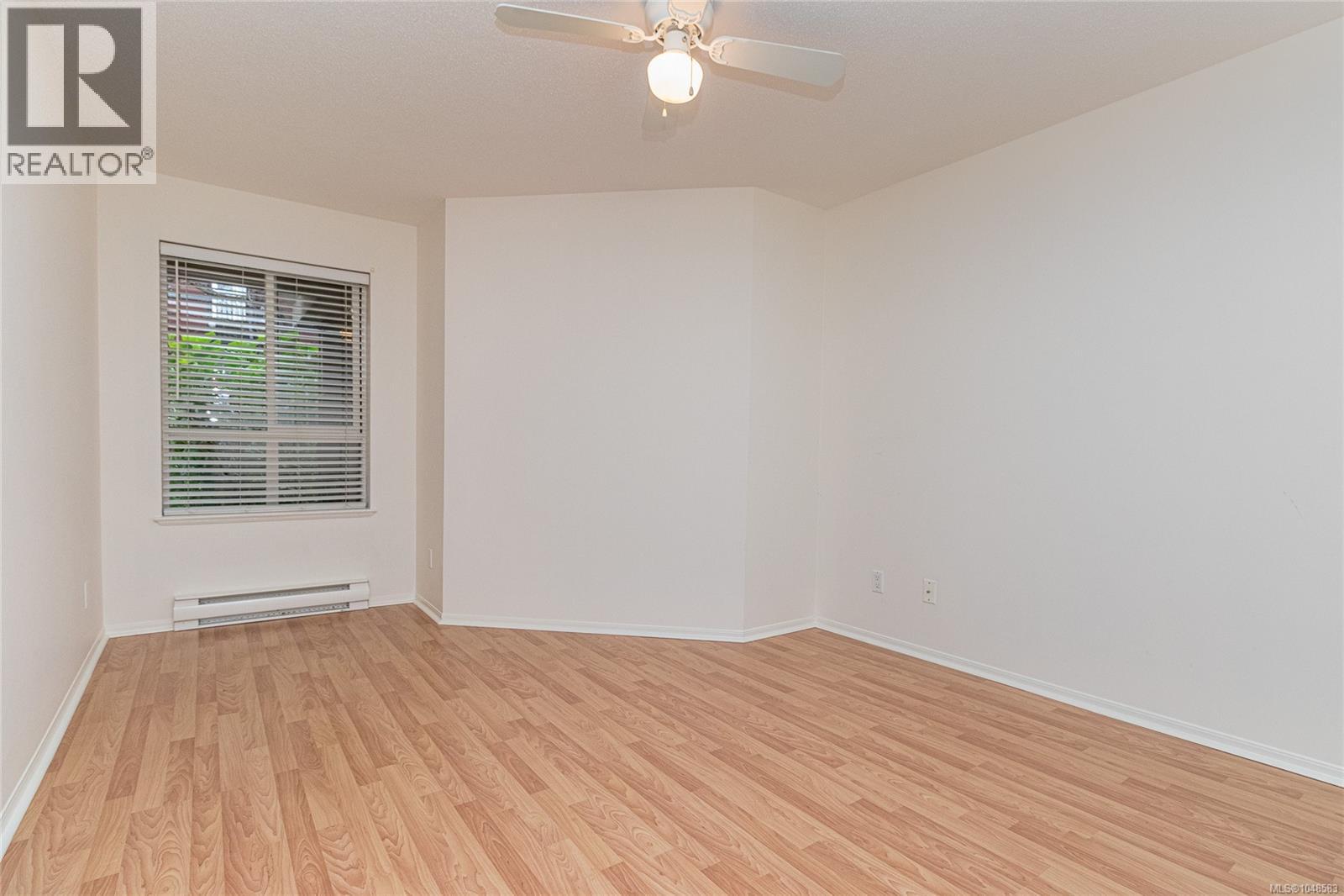 106 1015 Johnson St, Victoria, British Columbia  V8V 3N6 - Photo 26 - 1048583
