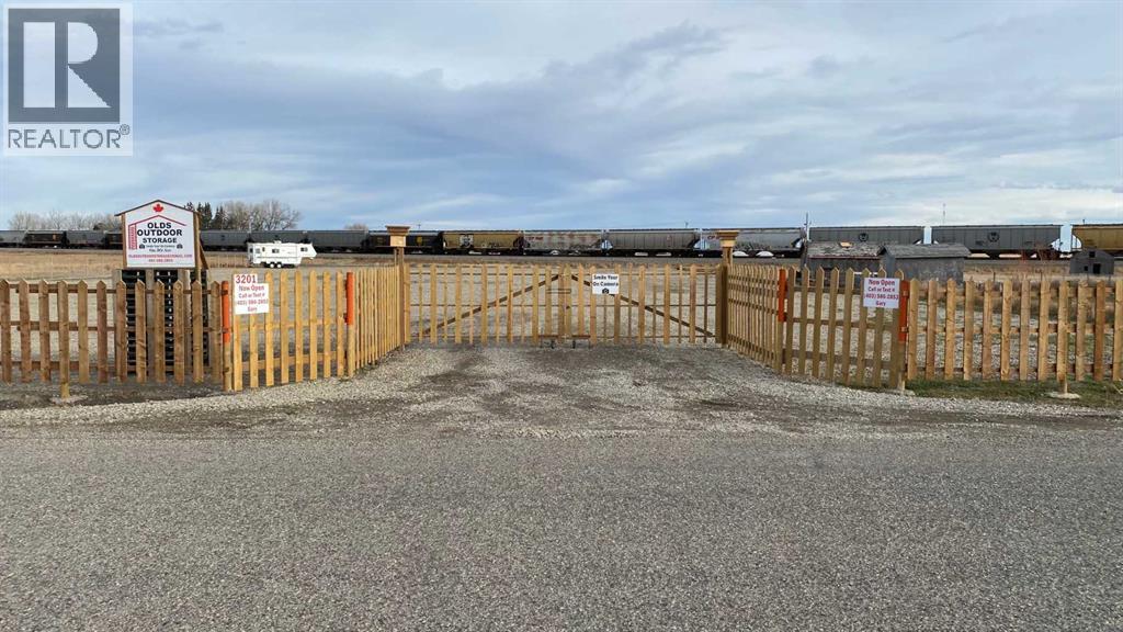 3205 50 Avenue, Olds, Alberta  T4H 1A5 - Photo 1 - A2330327