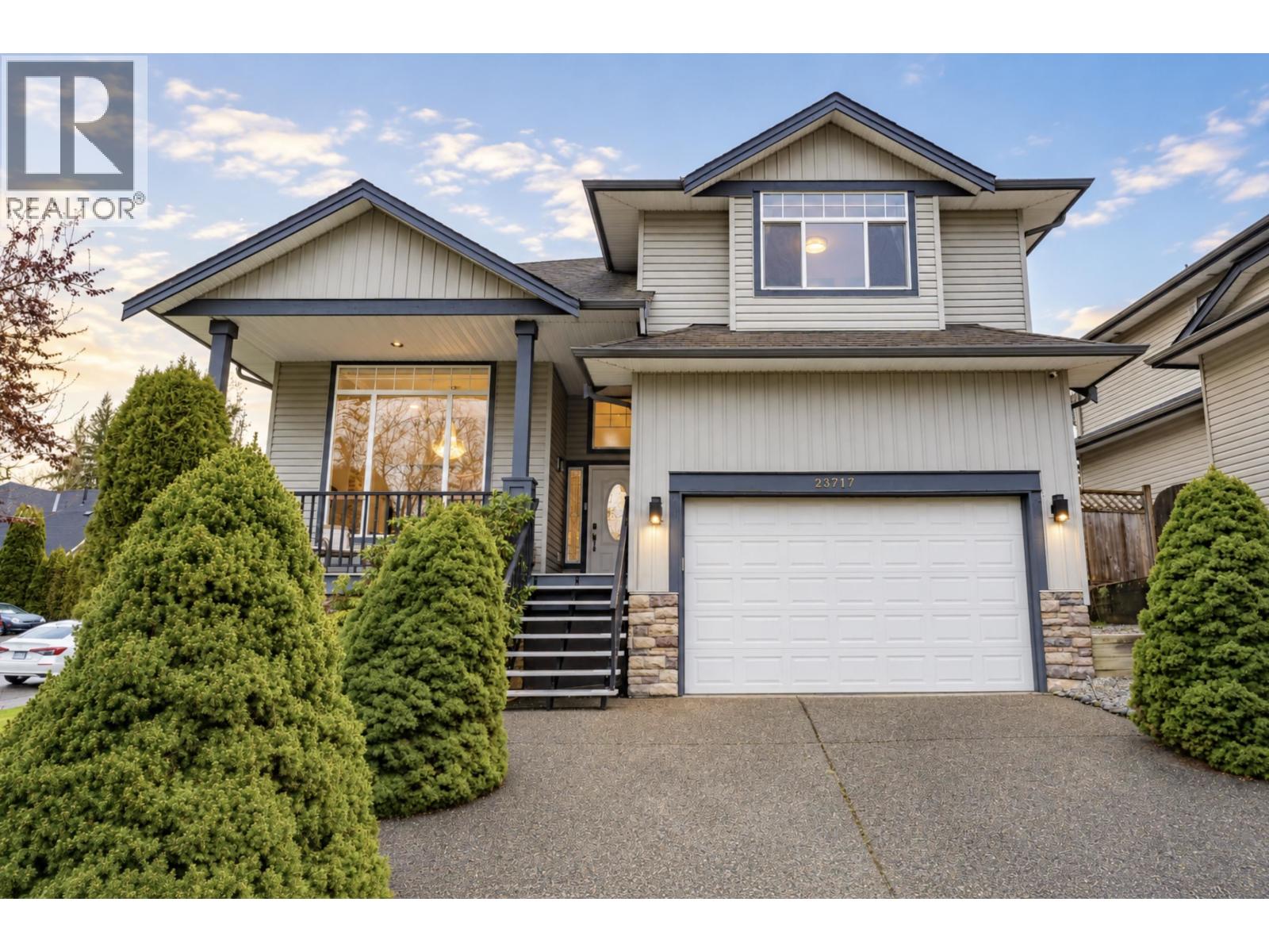 23717 110 AVENUE, Maple Ridge, British Columbia